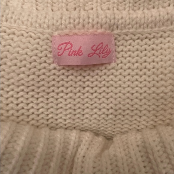 PINK LILY brand sweater. Size S. Very gently worn. - Picture 3 of 4